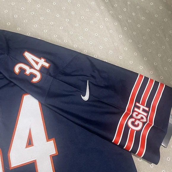 NFL Walter Payton #34 Chicago Bears Jersey - Picture 6 of 7